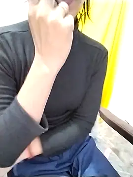 Cute-Naavya's cam snapshot