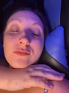 TheFishWife's cam snapshot