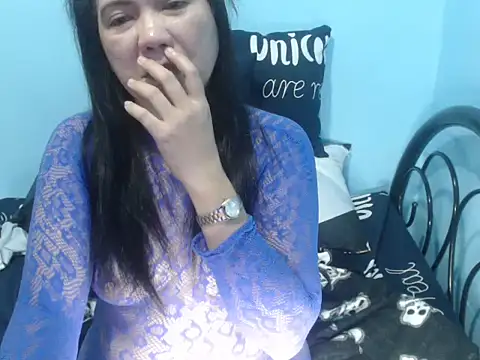 stacie_iris's web cam