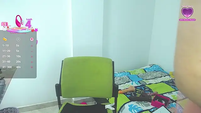 issa_bella18's cam snapshot