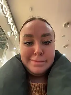 KiraSunshine live sex cam