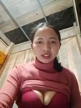 TRIEUTRIEU20's cam snapshot