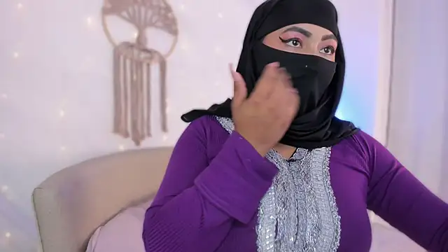 jazmin_anbar's cam snapshot