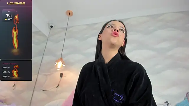 zephyra-angels's cam snapshot