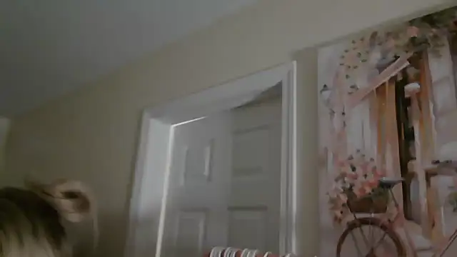 NatalieKneals's cam snapshot