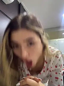 Arianavillada's cam snapshot