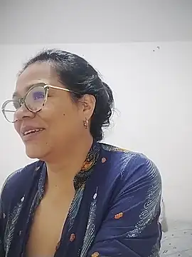 naughty_doll_horny's cam snapshot