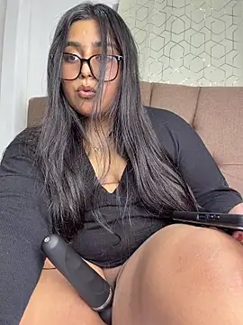 virginbrunette99's cam snapshot