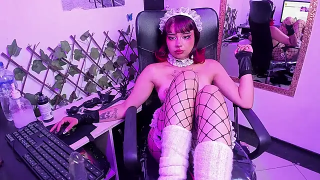 Sophie_Jhoms's cam snapshot