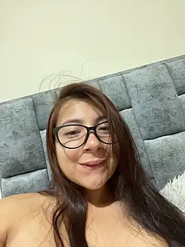 Karlee_Grey1's cam snapshot