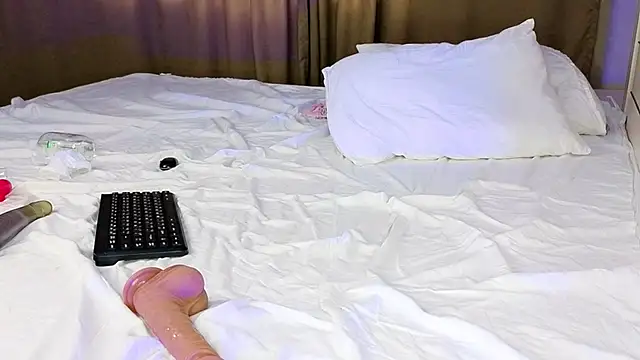 Diana_Moon_'s cam snapshot