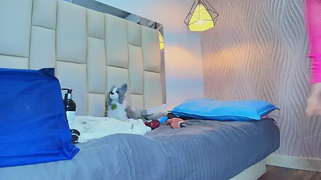 mss_mar's cam snapshot