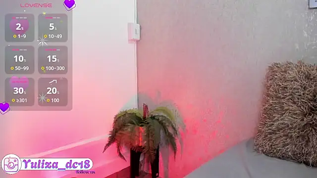 Luxury_Woman's cam snapshot