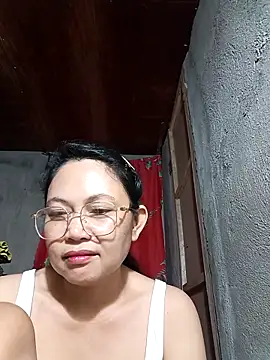 Everleigh_mom's cam snapshot