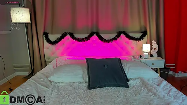 Marie_Ellie's cam snapshot