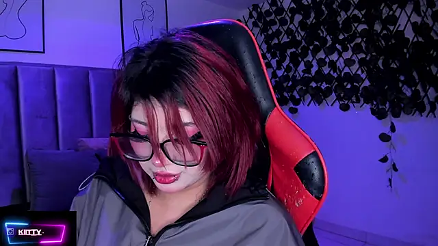 Kitty_Gang's cam snapshot