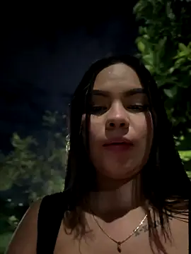 amber_white15's cam snapshot