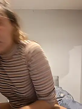 loveryvicky's cam snapshot