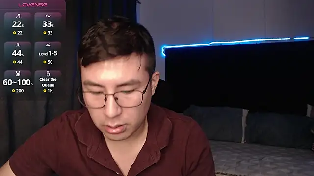 andrewmhilton_ live sex cam