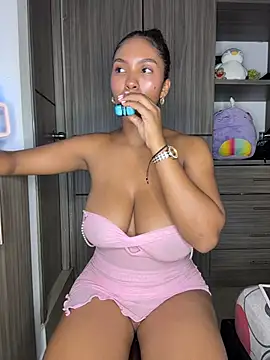 Mia_sweet80 live sex cam