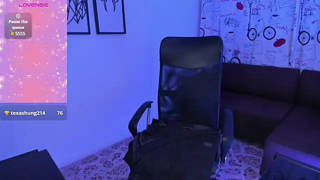 meliboobs_'s cam snapshot