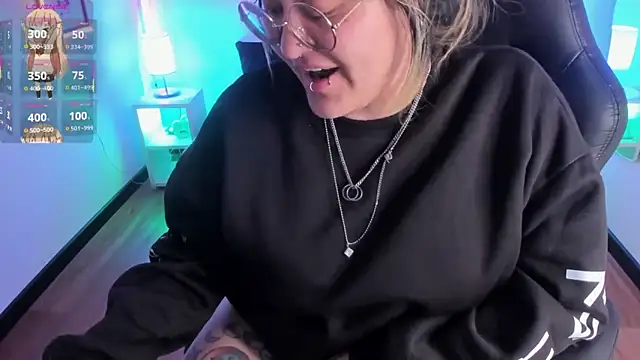 lucky-leah's cam snapshot