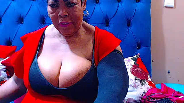 ebonycandy10's cam snapshot