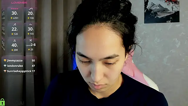 FlirtyAura's cam snapshot