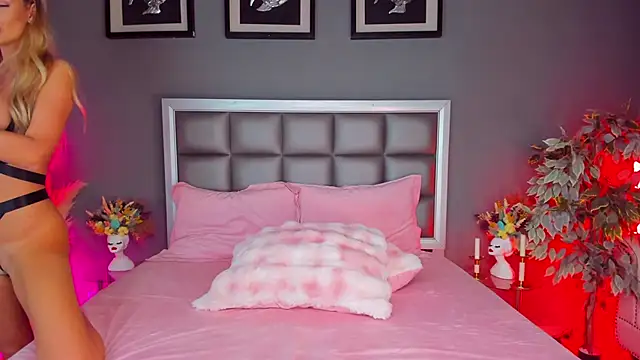 Rachel_Quinn_'s cam snapshot