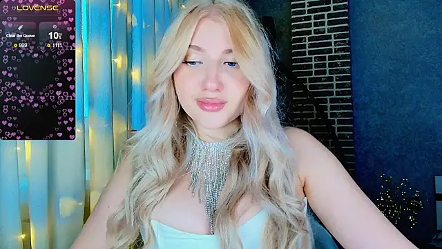 Evacadooo's cam snapshot