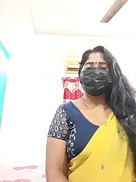 tamil-aunt live sex cam