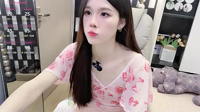 Yueyue-MM's cam snapshot