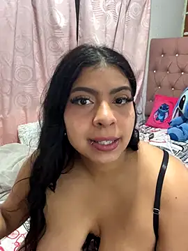 Rachellcooperrr's cam snapshot