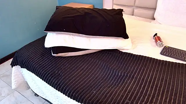 Megan__Night's cam snapshot