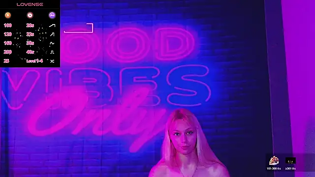 AlessiaCroft's cam snapshot