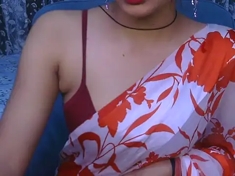 alaviya-19's cam snapshot