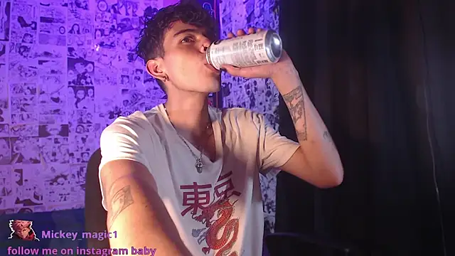 Mickey_Magic live sex cam