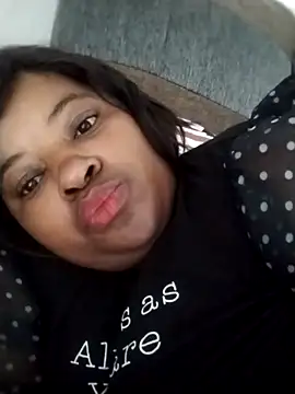 HotBootyBabe90 live sex cam