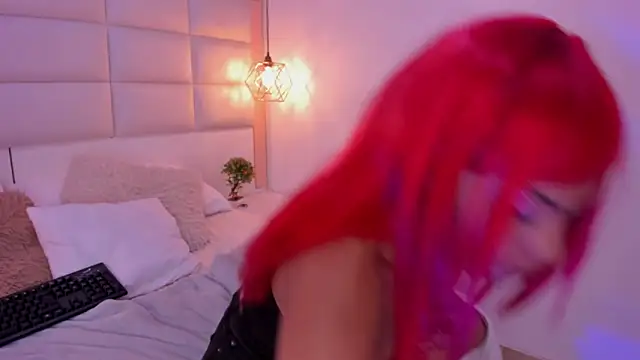 Sofia_clk's cam snapshot