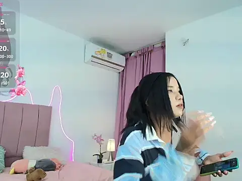 Luna_lexy04's cam snapshot