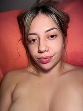 MissCat_'s cam snapshot