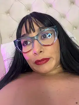 sharon_leone26's cam snapshot