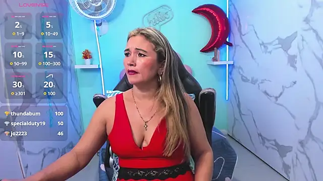 noelia_milf19's cam snapshot