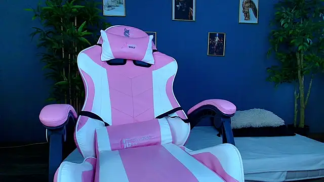 Perfect_Moans's cam snapshot