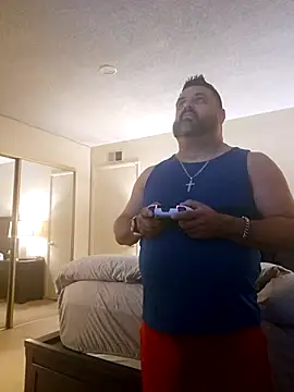 Roddog18 live sex cam