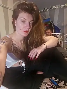 YourFavCanadianMILF live sex cam