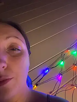 TheFishWife live sex cam