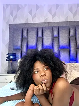 AmiraMorgan's cam snapshot