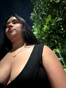 amber_white15's cam snapshot