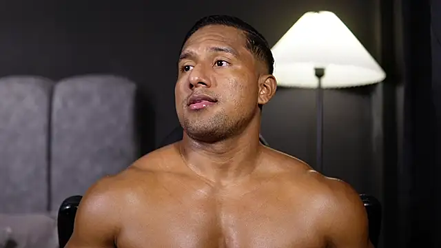 CallumMuscle live sex cam